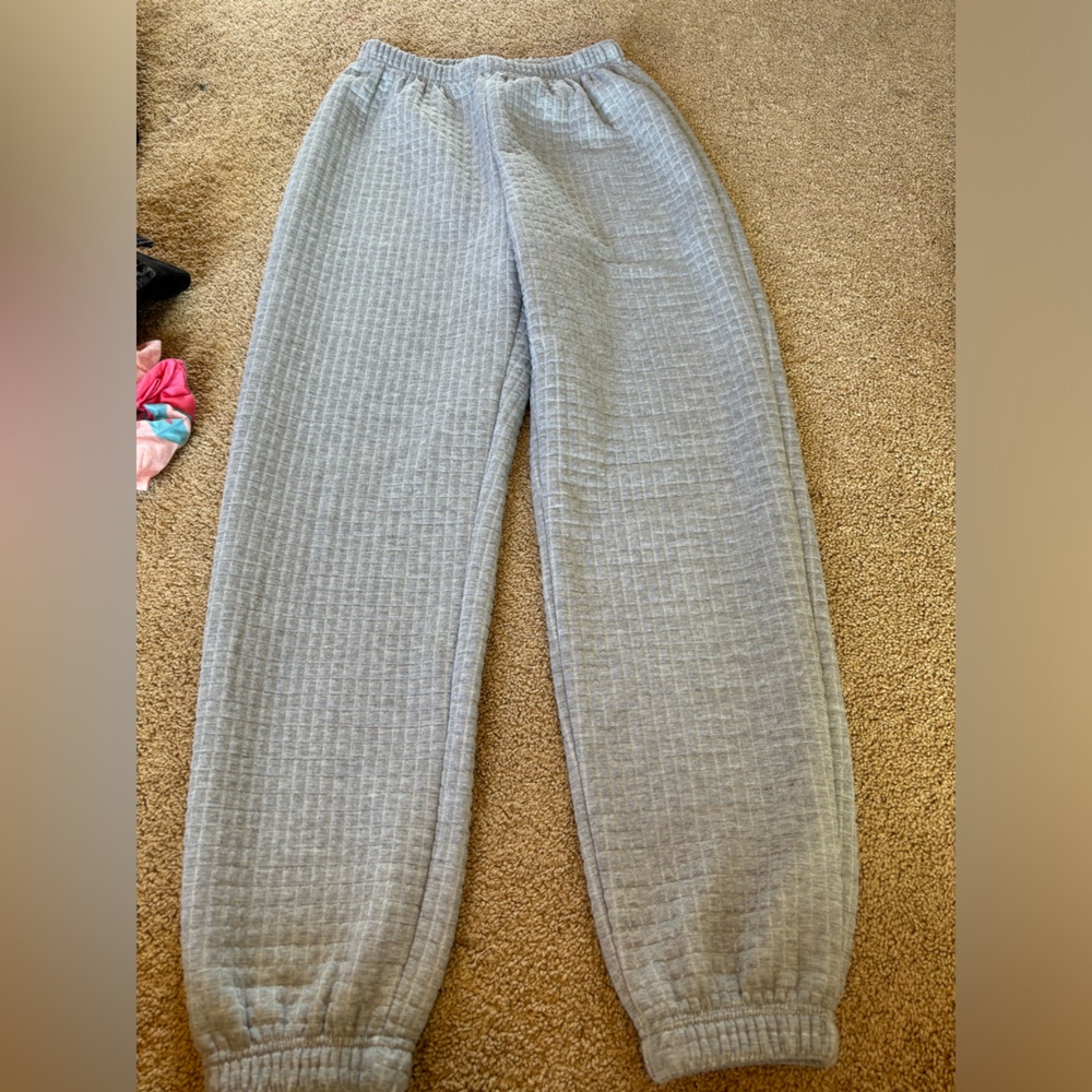 Grey sweats